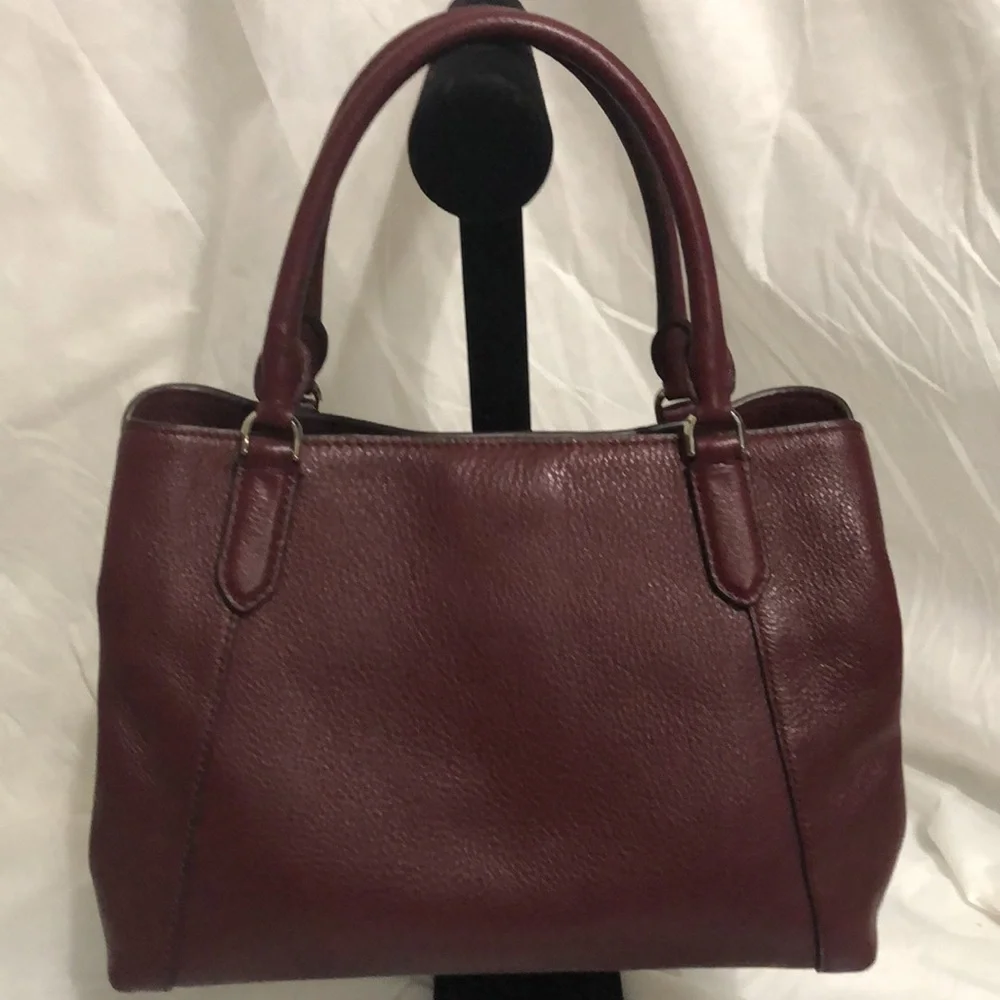 kate spade structured pebbled
